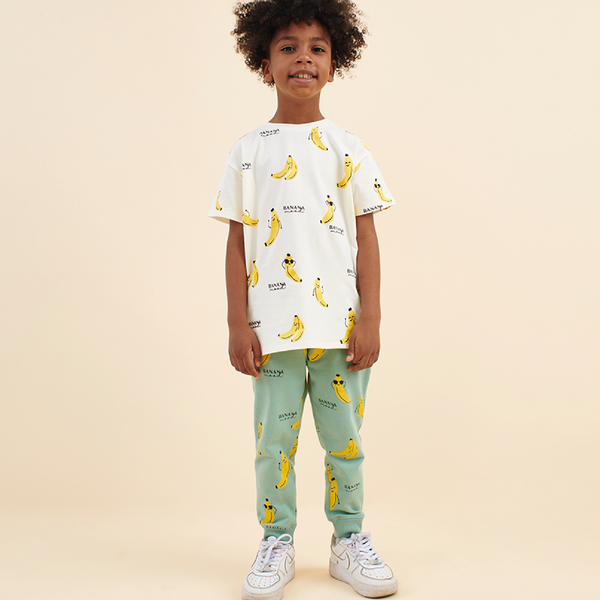 BANANA MOOD T-SHIRT LOOK