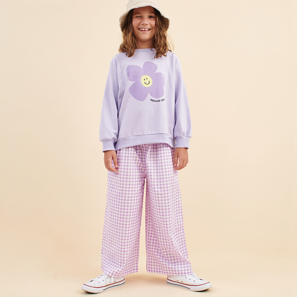 LILY´S FACE SWEATER LOOK